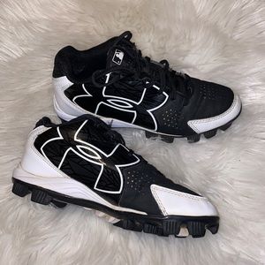 Under armour baseball shoes